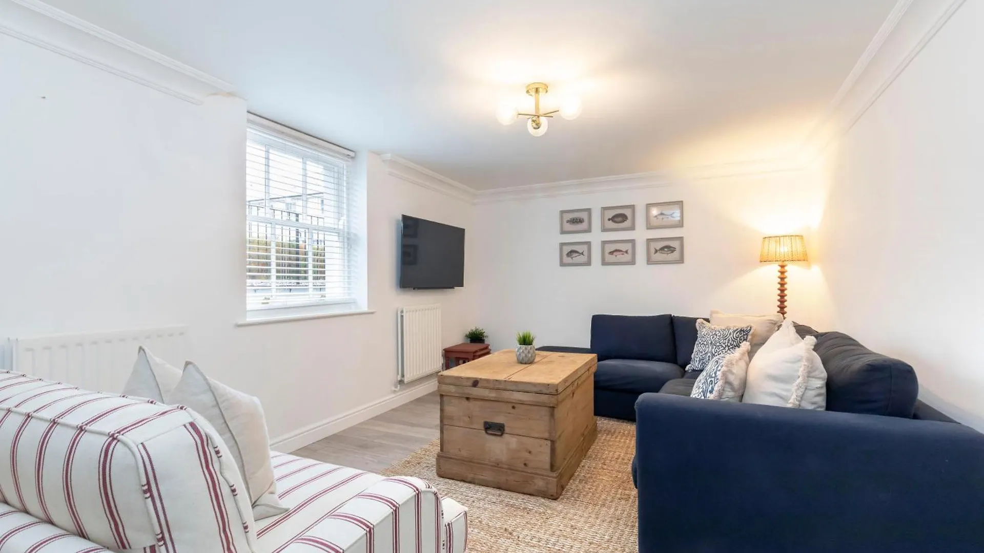 Beautiful 2-Bed 2 Bath Regency Flat With Parking Apartment Cheltenham 0*,  United Kingdom